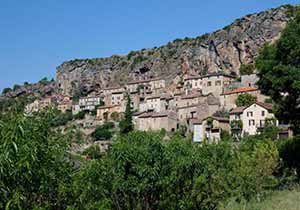 peyre village troglodytique aveyron